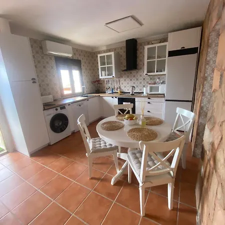 Semesterbostad La Casa Del Pueblo Con Piscina Y Barbacoa *
