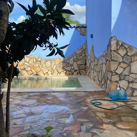 La Casa Del Pueblo Con Piscina Y Barbacoa *