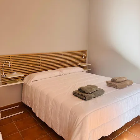 La Casa Del Pueblo Con Piscina Y Barbacoa *