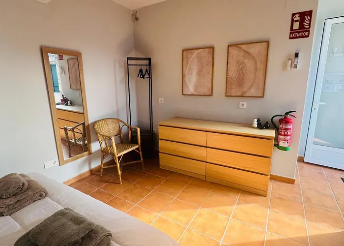 La Casa Del Pueblo Con Piscina Y Barbacoa Casa de Férias *